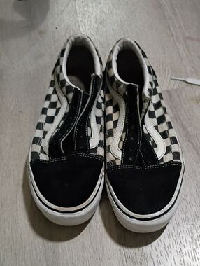 Kids Black and White Checker Slip-On Skate Shoes
